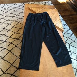 5/$20 Black TekGear pants